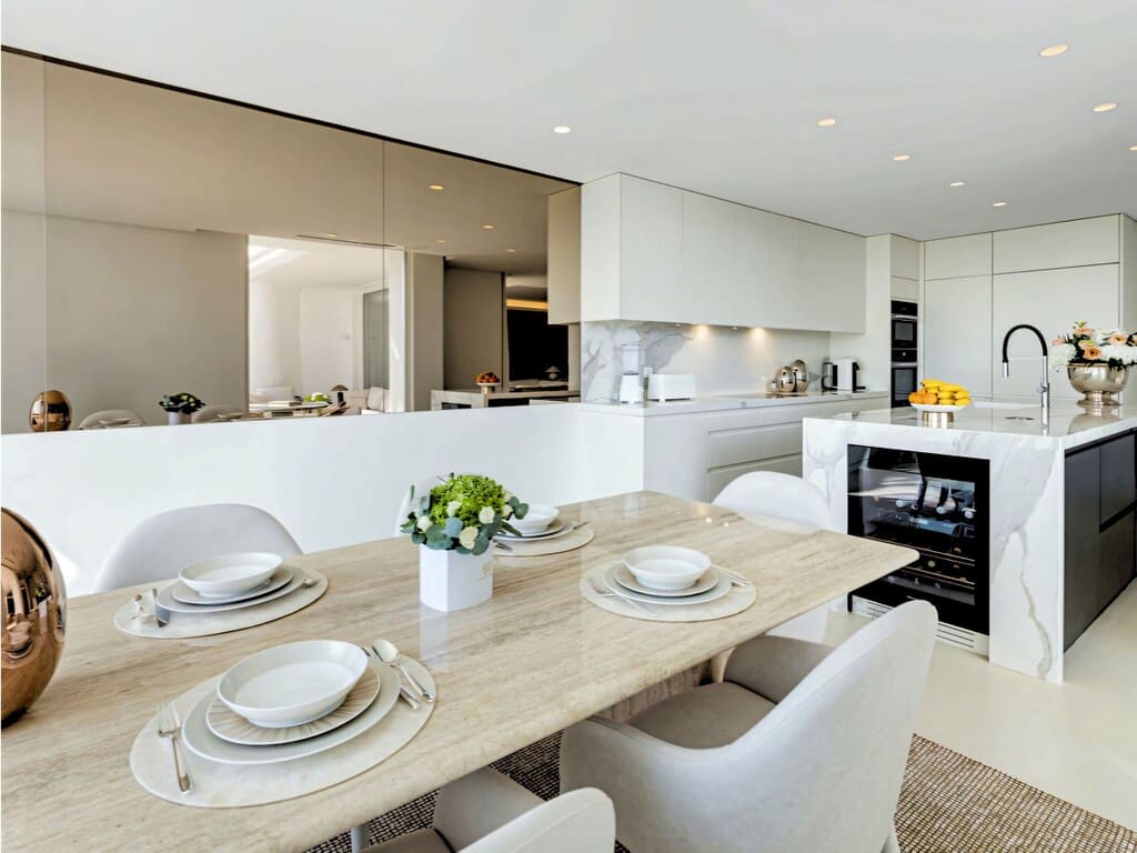 4 bedroom Penthouse for sale in Golden Mile with pool garage - € 7,895,000 (Ref: 10044599)