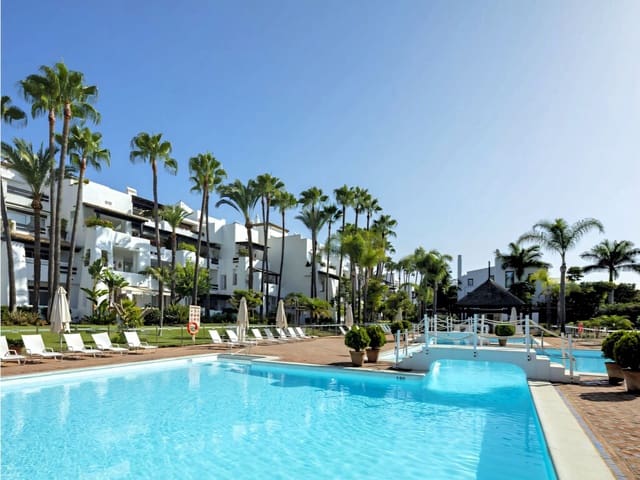 4 makuuhuone Kattohuoneisto myytävänä paikassa Golden Mile, Marbella mukana uima-altaan 
autotalli - 7 895 000 € (Ref: 10044599)