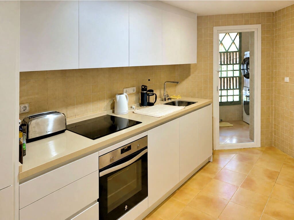 2 bedroom Penthouse for sale in Los Arqueros with pool garage - € 499,000 (Ref: 10044600)