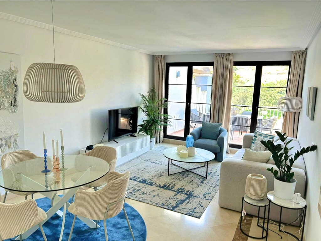 2 bedroom Penthouse for sale in Los Arqueros with pool garage - € 499,000 (Ref: 10044600)
