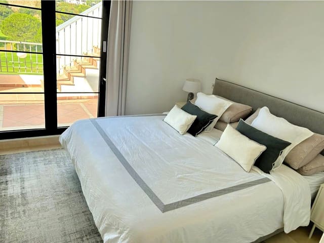 2 Zimmer Penthouse zu verkaufen in Los Arqueros, Benahavís - 499.000 € (Ref: 10044600)