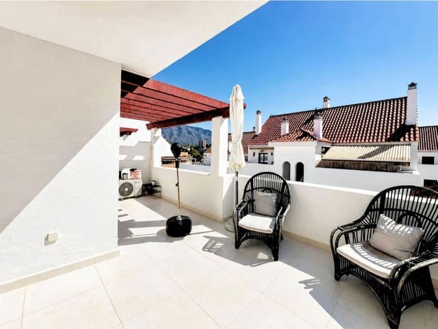 3 soverom Leilighet til salgs i Nueva Andalucia, Marbella med svømmebasseng garasje - € 499 000 (Ref: 10046946)