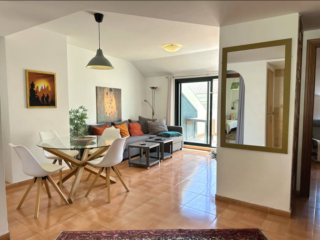 2 bedroom Penthouse for sale in Fuengirola - € 420,000 (Ref: 10046947)