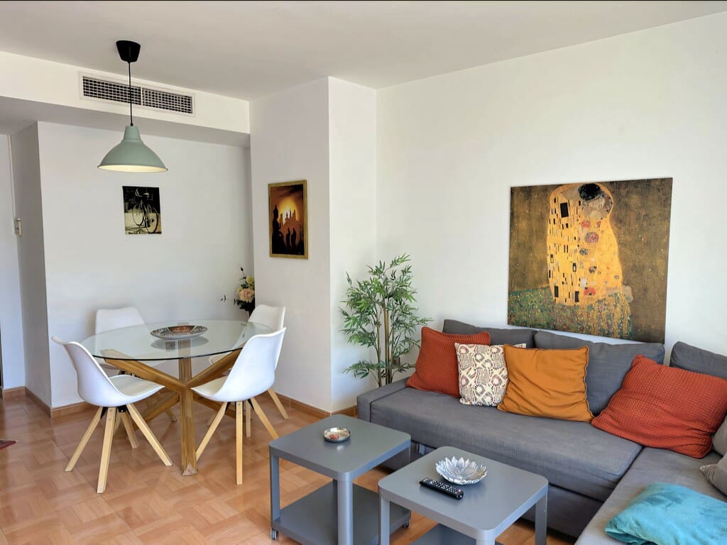 2 bedroom Penthouse for sale in Fuengirola - € 420,000 (Ref: 10046947)