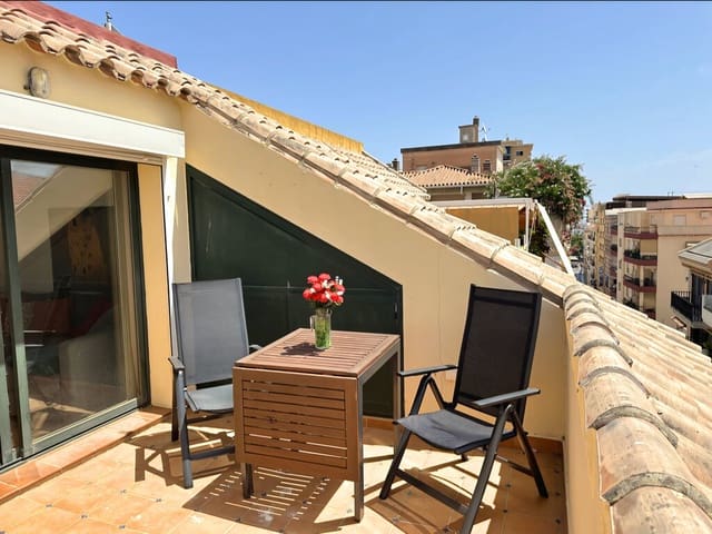 2 bedroom Penthouse for sale in Fuengirola - € 420,000 (Ref: 10046947)