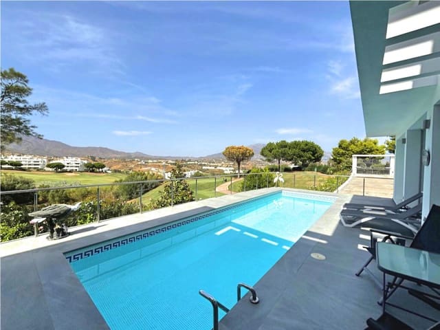Villa for sale in La Cala de Mijas, Mijas with pool garage - € 1,850,000 (Ref: 10054815)