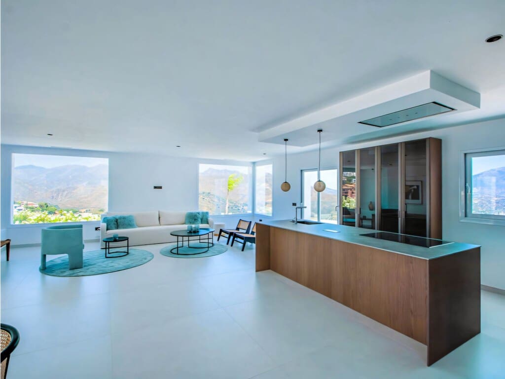 4 slaapkamer Villa te koop in La Mairena met zwembad garage - € 1.980.000 (Ref: 10054816)
