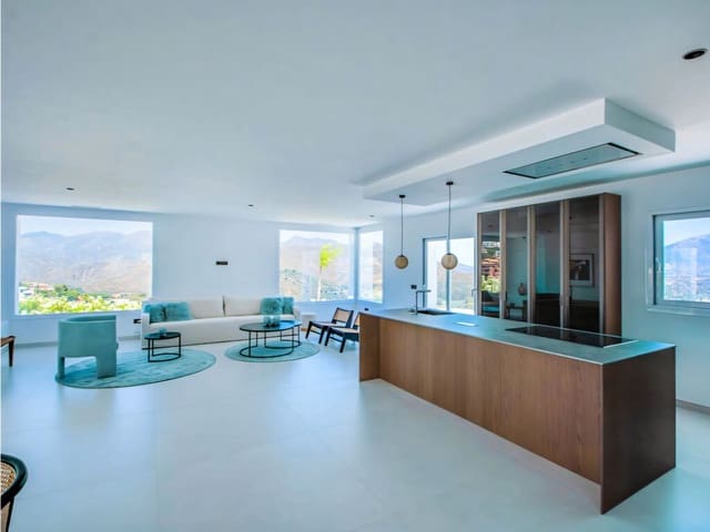 4 soverom Villa til salgs i La Mairena, Ojen med svømmebasseng garasje - € 1 980 000 (Ref: 10054816)