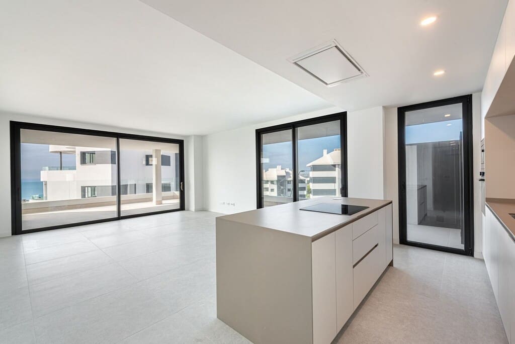 2 Zimmer Apartment zu verkaufen in Fuengirola mit Pool Garage - 599.000 € (Ref: 10061353)