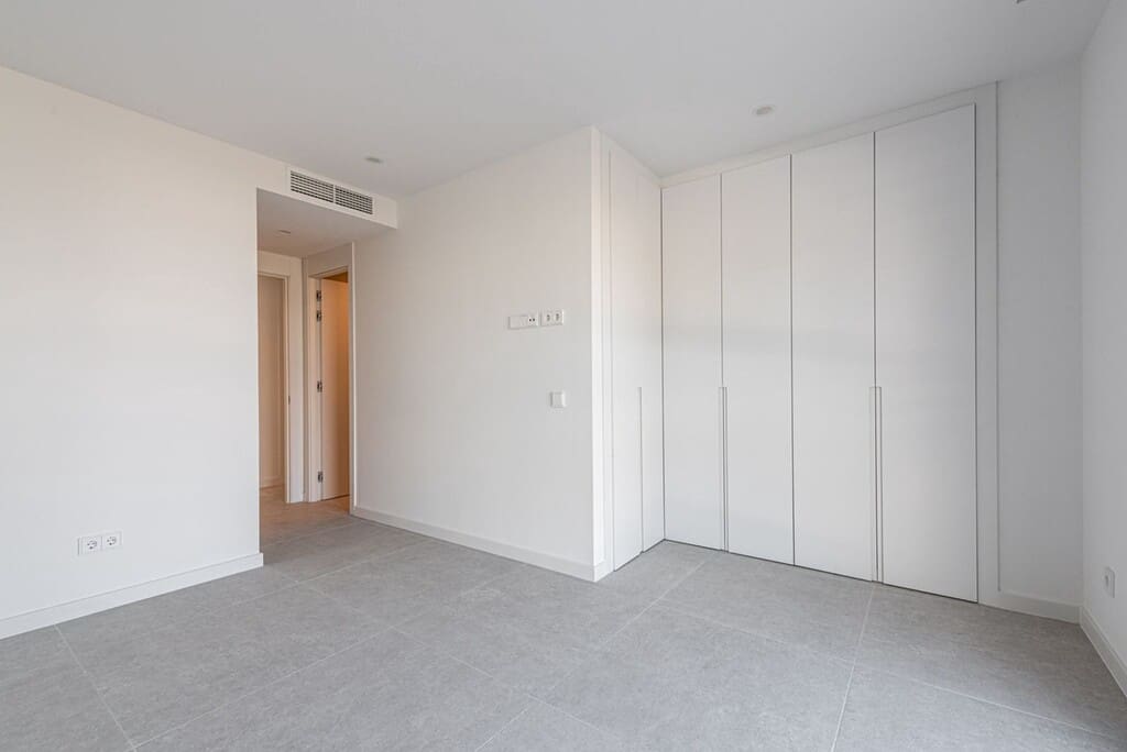 2 Zimmer Apartment zu verkaufen in Fuengirola mit Pool Garage - 599.000 € (Ref: 10061353)