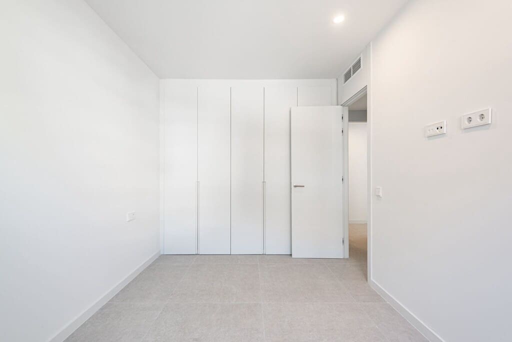 2 Zimmer Apartment zu verkaufen in Fuengirola mit Pool Garage - 599.000 € (Ref: 10061353)