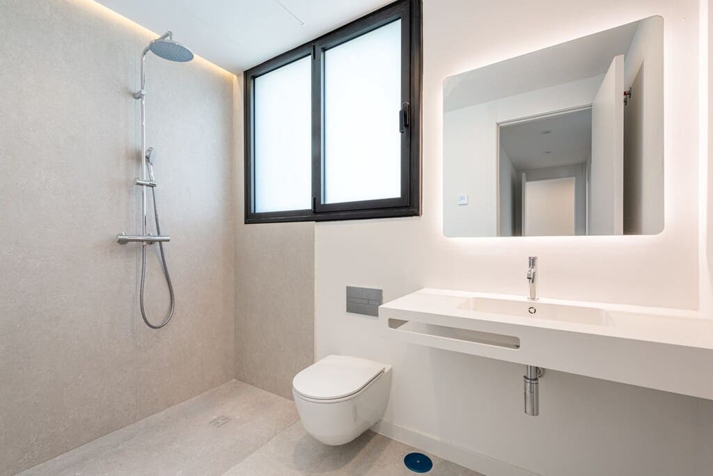 2 Zimmer Apartment zu verkaufen in Fuengirola mit Pool Garage - 599.000 € (Ref: 10061353)