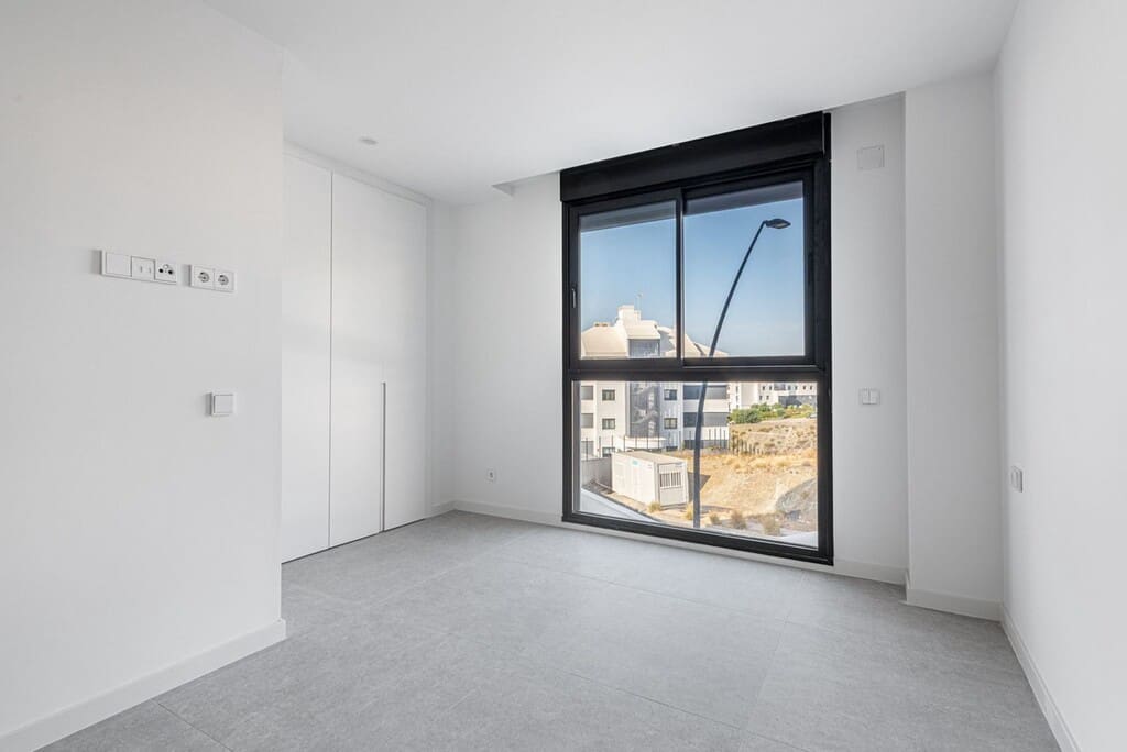 2 Zimmer Apartment zu verkaufen in Fuengirola mit Pool Garage - 599.000 € (Ref: 10061353)