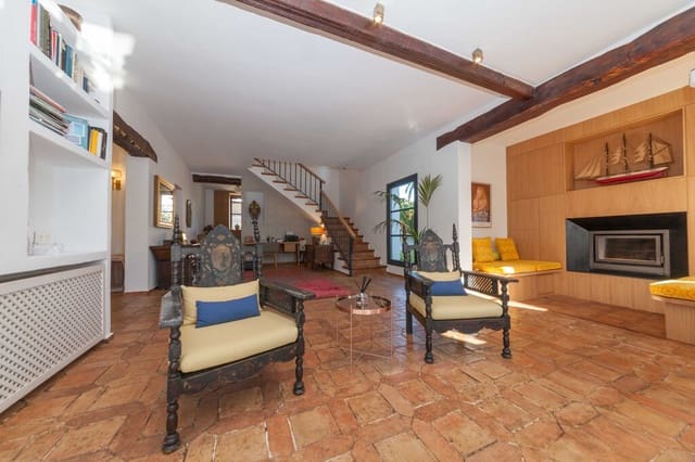 3 soverom Villa til leie i San Pedro de Alcantara, Marbella med svømmebasseng garasje - € 6 500 (Ref: 10063876)