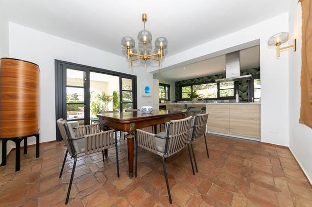 3 sypialnia Willa do wynajęcia w San Pedro de Alcantara, Marbella z basenem garażem - 6 500 € (Ref: 10063876)