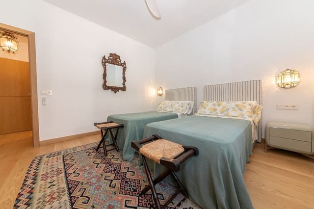 3 sypialnia Willa do wynajęcia w San Pedro de Alcantara, Marbella z basenem garażem - 6 500 € (Ref: 10063876)