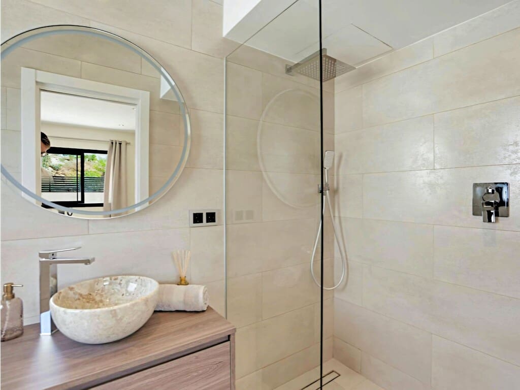 4 slaapkamer Villa te koop in Mijas Costa met zwembad garage - € 1.599.000 (Ref: 10063877)