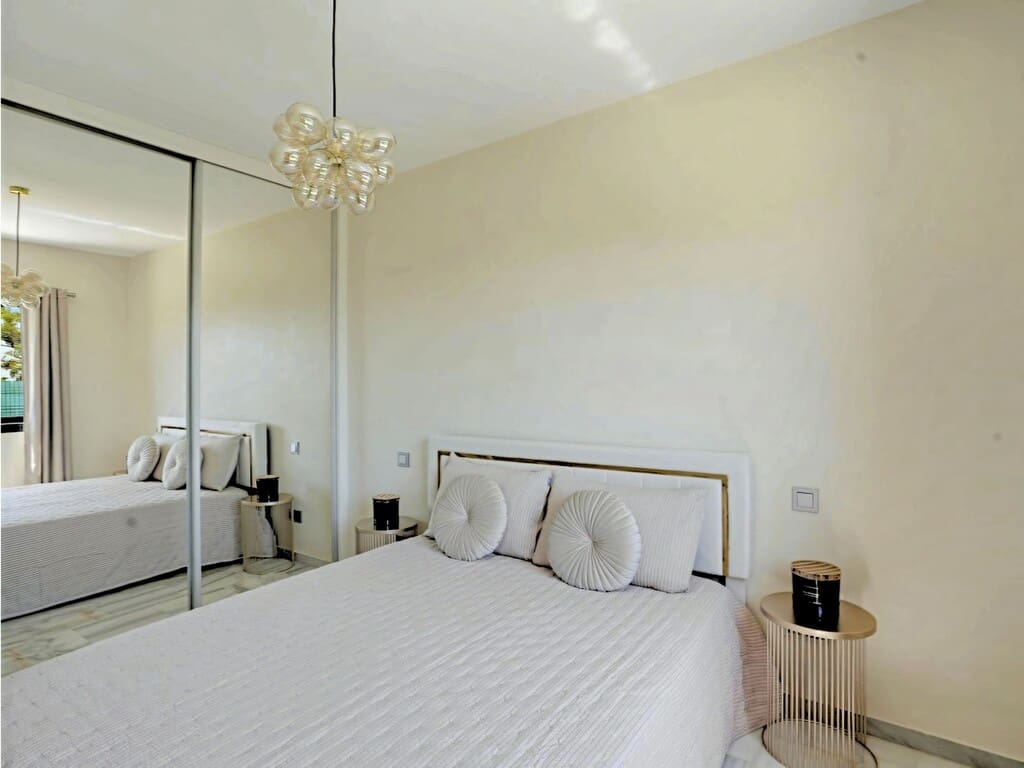 4 slaapkamer Villa te koop in Mijas Costa met zwembad garage - € 1.599.000 (Ref: 10063877)