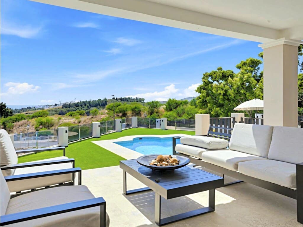 4 slaapkamer Villa te koop in Mijas Costa met zwembad garage - € 1.599.000 (Ref: 10063877)