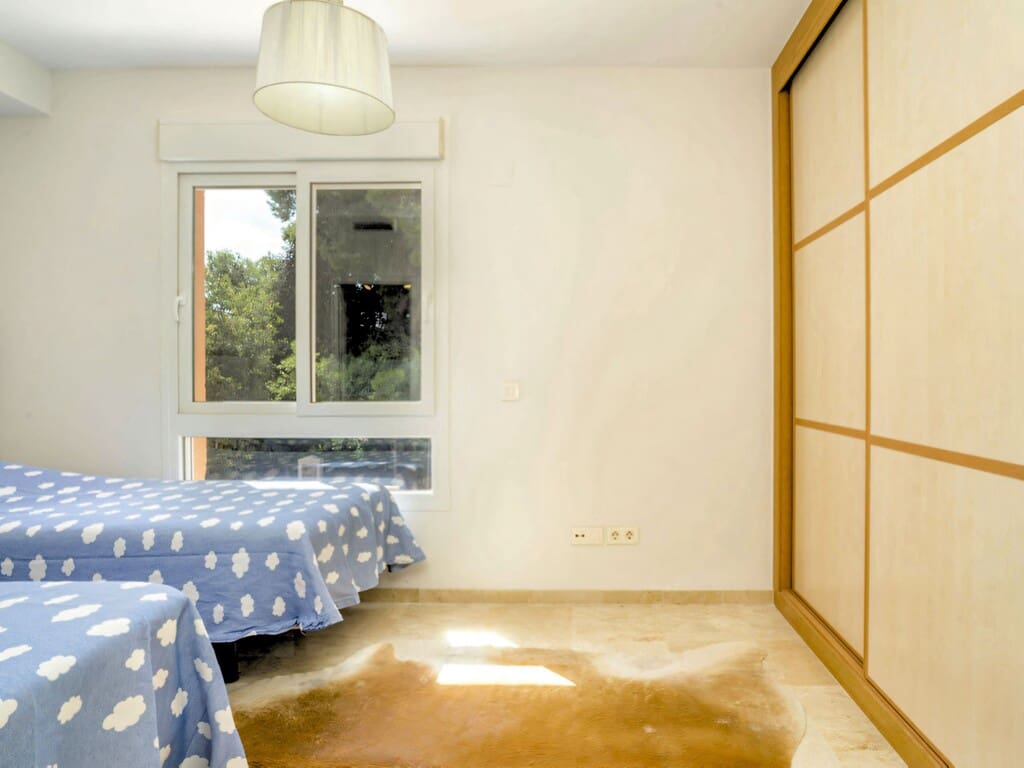 4 soveværelse Byhus til salg i Marbella med swimmingpool garage - € 660.000 (Ref: 10067170)
