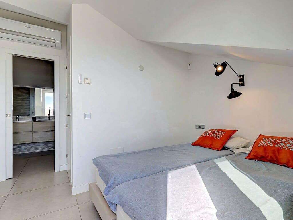 3 slaapkamer Penthouse te koop in Benalmadena met zwembad garage - € 680.000 (Ref: 10070396)