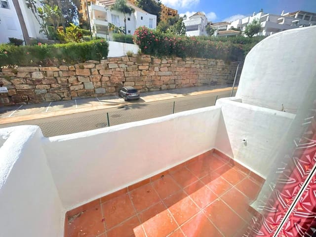 2 camera da letto Appartamento in vendita in New Golden Mile, Estepona con piscina garage - 289.000 € (Rif: 10075392)