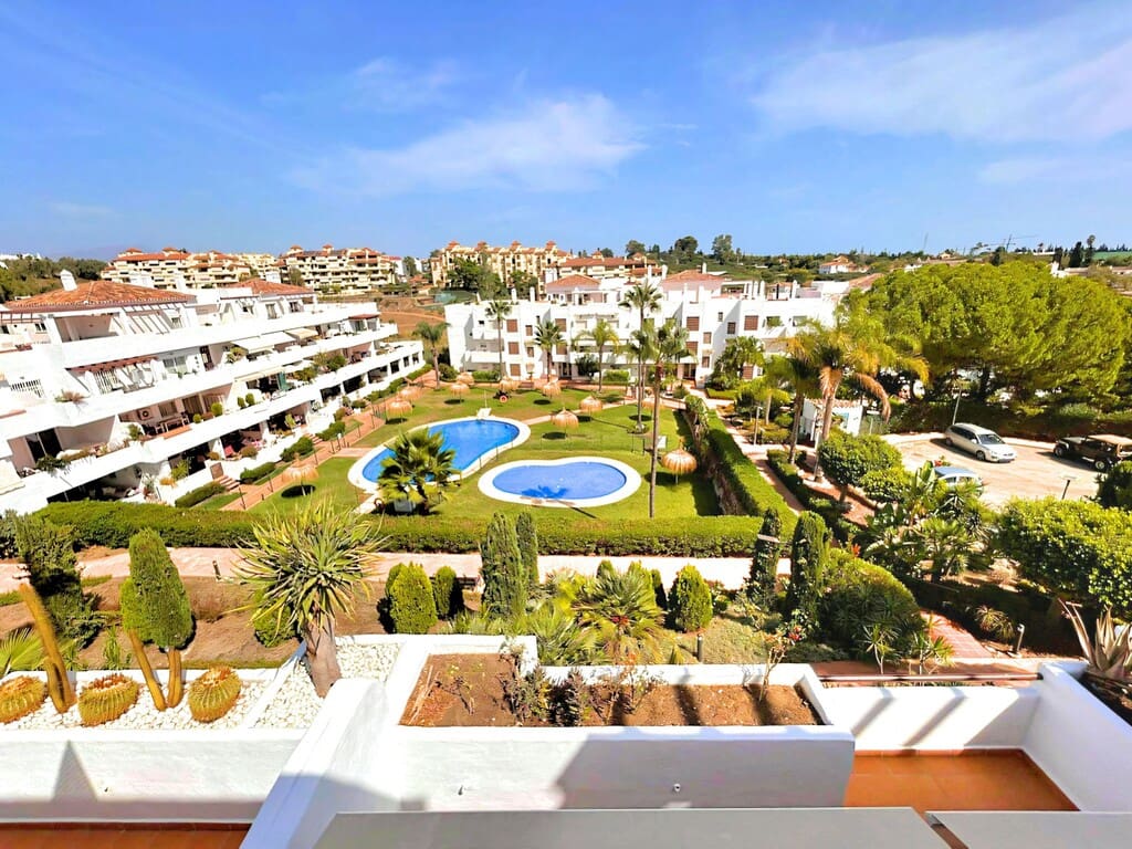 2 camera da letto Appartamento in vendita in New Golden Mile con piscina garage - 289.000 € (Rif: 10075392)