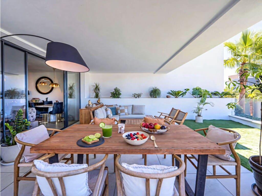 3 Zimmer Apartment zu verkaufen in Marbella mit Pool Garage - 1.350.000 € (Ref: 10077694)