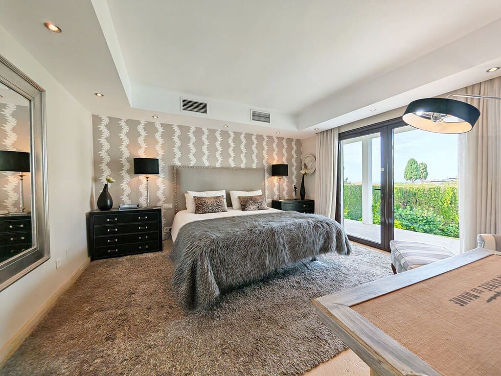 Chalet de 3 habitaciones en Mijas Costa en venta con piscina garaje - 1.600.000 € (Ref: 10080523)