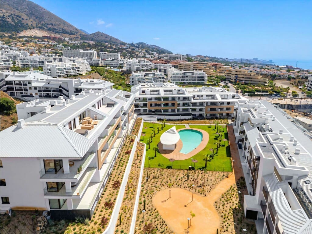 2 sypialnia Apartament na sprzedaż w Fuengirola z basenem garażem - 539 000 € (Ref: 10085568)