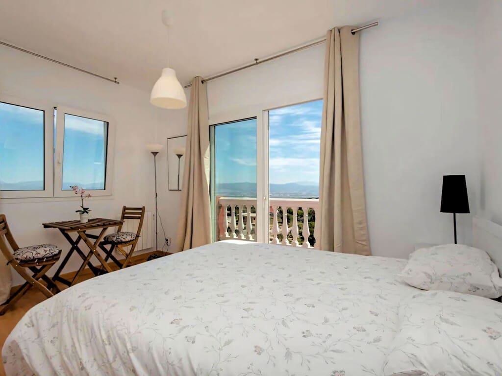 4 soverom Villa til salgs i Alhaurin de la Torre med svømmebasseng garasje - € 895 000 (Ref: 10085569)