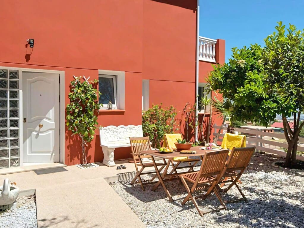 4 soverom Villa til salgs i Alhaurin de la Torre med svømmebasseng garasje - € 895 000 (Ref: 10085569)