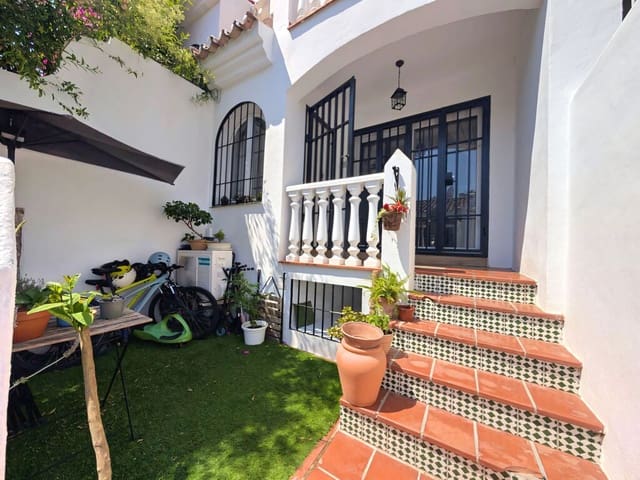 3 quarto Casa em Banda para venda em Riviera del Sol, Mijas com piscina - 415 000 € (Ref: 10085570)