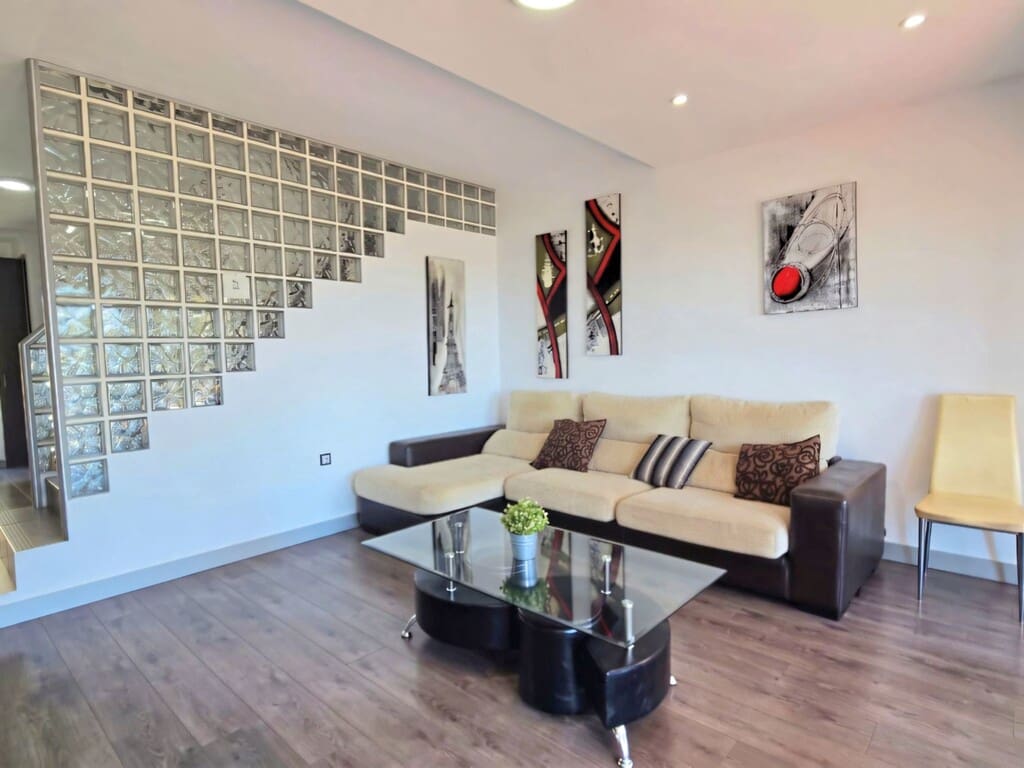 3 makuuhuone Kattohuoneisto myytävänä paikassa Torremolinos mukana uima-altaan 
autotalli - 385 000 € (Ref: 10088942)