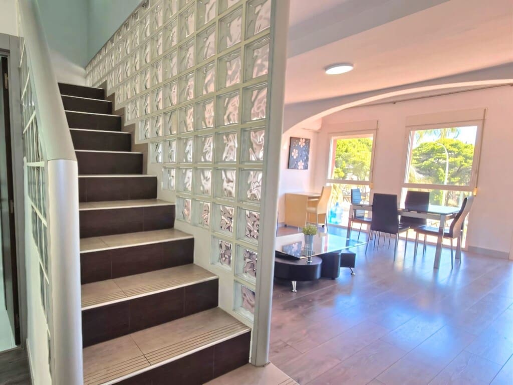 3 makuuhuone Kattohuoneisto myytävänä paikassa Torremolinos mukana uima-altaan 
autotalli - 385 000 € (Ref: 10088942)
