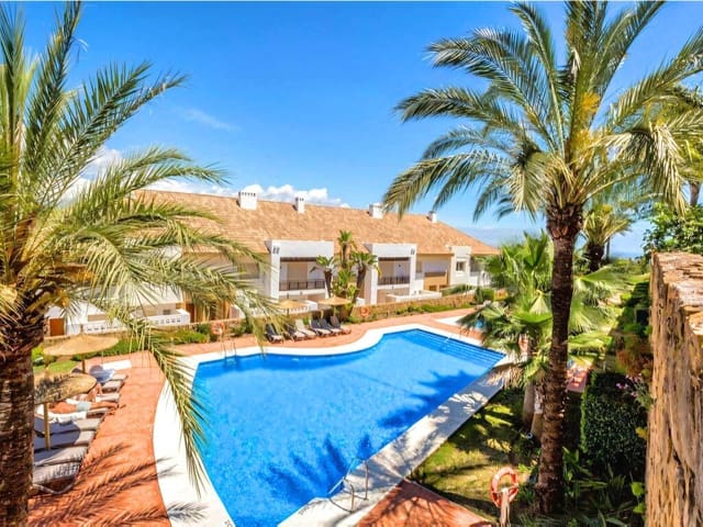 3 soverom Hus til salgs i La Cala de Mijas, Mijas med svømmebasseng garasje - € 495 000 (Ref: 10090132)