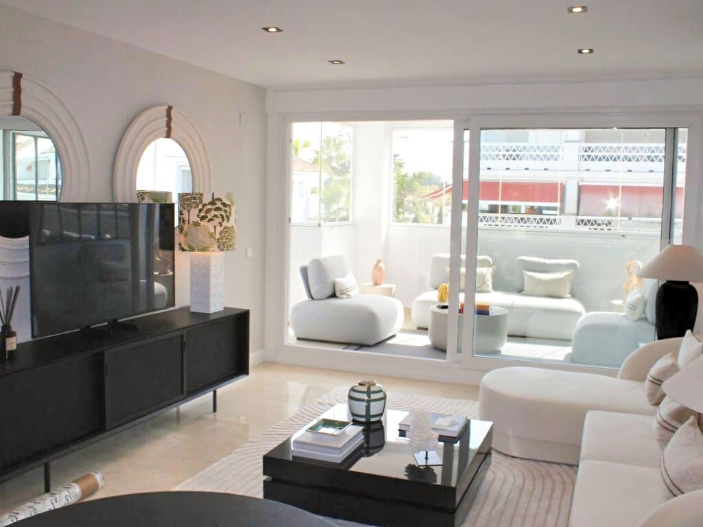 2 chambre Appartement à vendre à Golden Mile avec piscine garage - 1 285 000 € (Ref: 10094268)