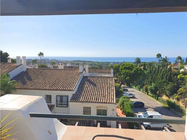 2 slaapkamer Penthouse te koop in El Paraiso, Estepona met zwembad garage - € 495.000 (Ref: 10097649)