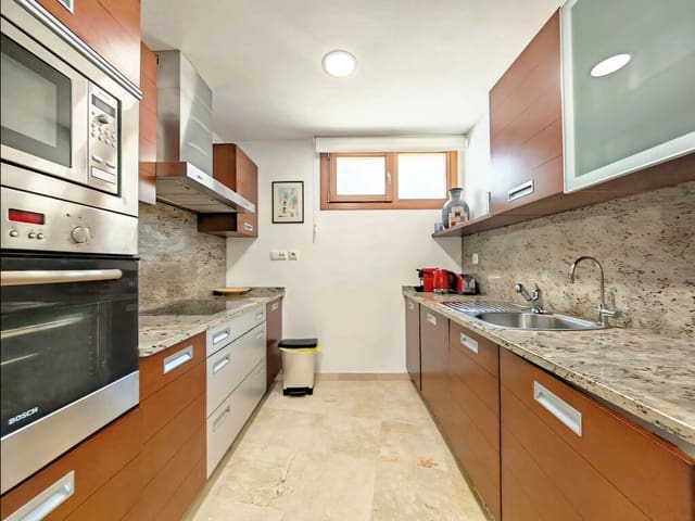 3 bedroom Apartment for sale in Los Monteros, Marbella with pool garage - € 515,000 (Ref: 10101865)