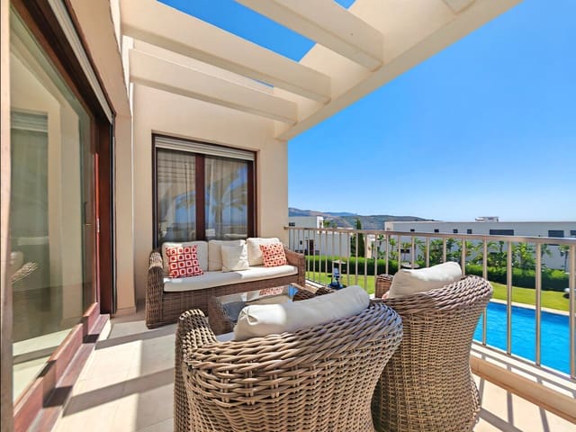 3 bedroom Apartment for sale in Los Monteros, Marbella with pool garage - € 515,000 (Ref: 10101865)