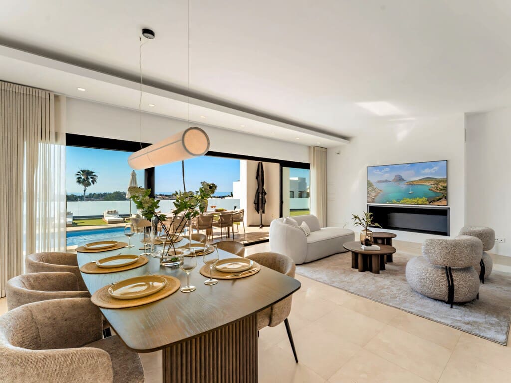 5 quarto Moradia para venda em Benahavis com piscina garagem - 2 595 000 € (Ref: 10109001)
