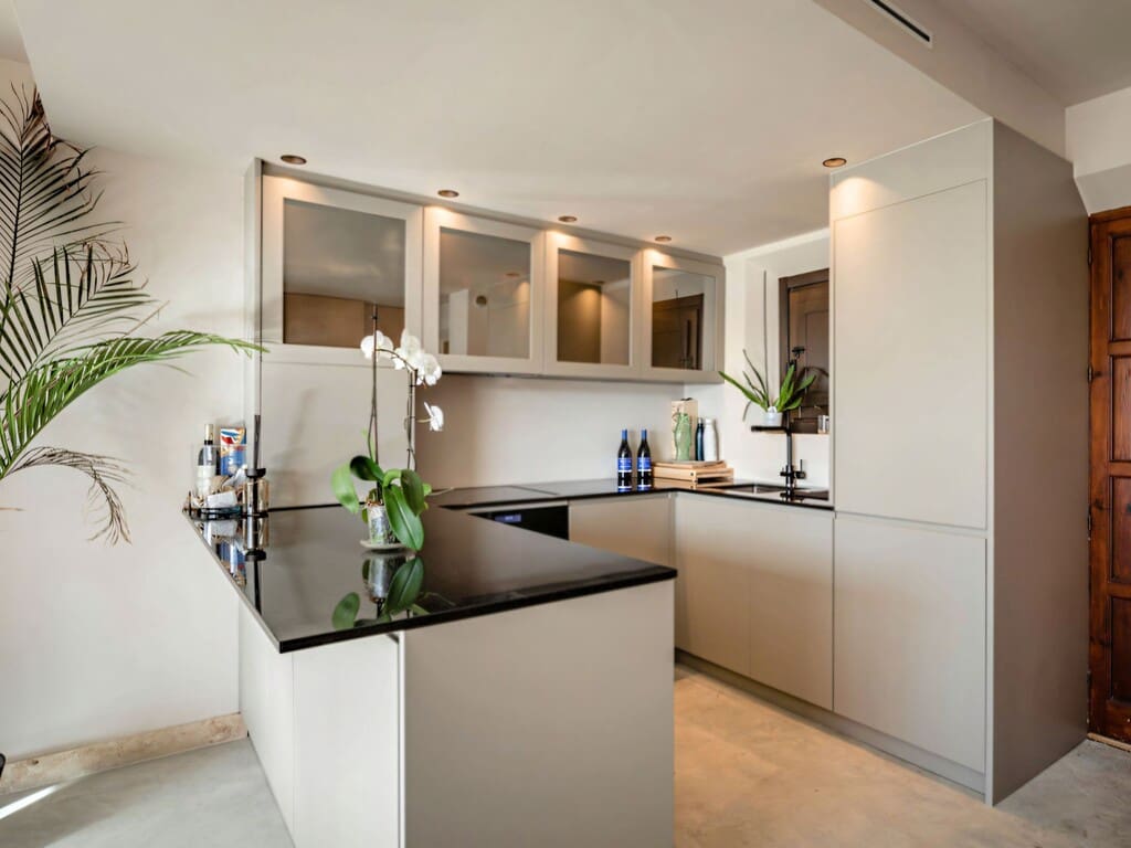 2 sovrum Hus till salu i Nueva Andalucia med pool garage - 525 000 € (Ref: 10110901)