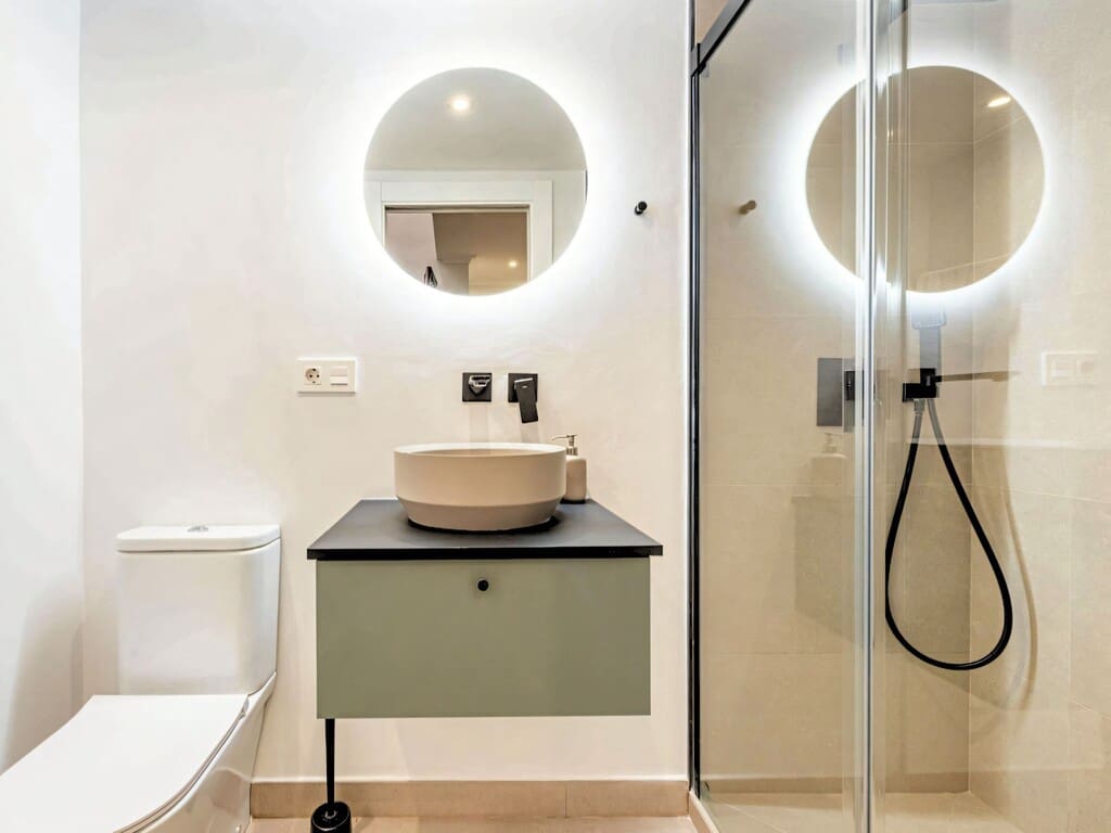 Apartamento de 3 habitaciones en Nueva Andalucia en venta con piscina garaje - 649.000 € (Ref: 10115438)