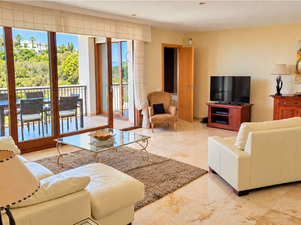 3 chambre Appartement à vendre à Los Monteros avec piscine garage - 495 000 € (Ref: 10115440)