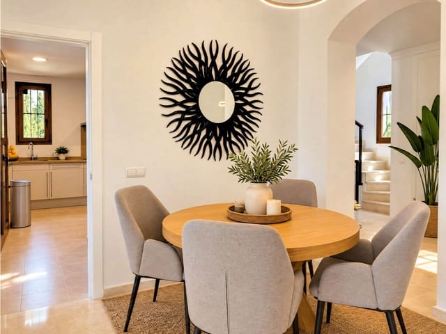 Chalet de 3 habitaciones en New Golden Mile, Estepona en venta con piscina garaje - 1.200.000 € (Ref: 10115441)