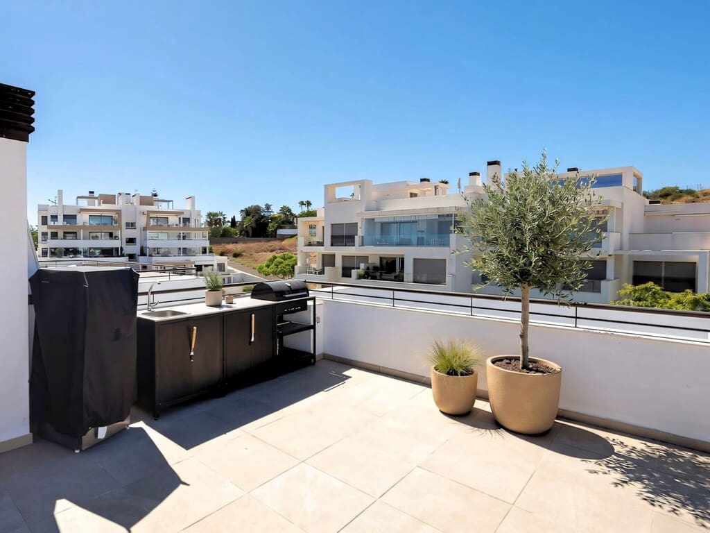 3 camera da letto Attico in vendita in Estepona con piscina garage - 980.000 € (Rif: 10118833)