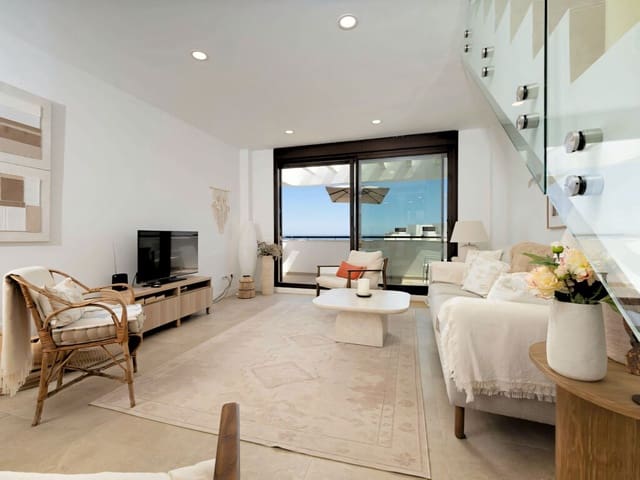 3 camera da letto Attico in vendita in Estepona con piscina garage - 980.000 € (Rif: 10118833)
