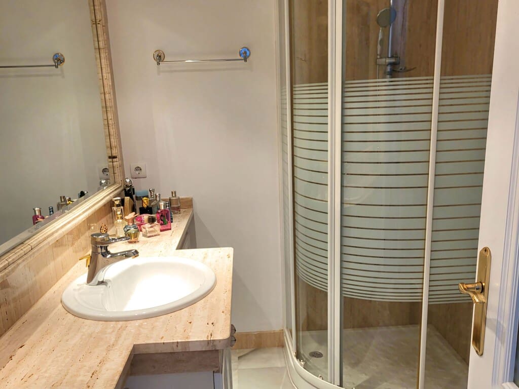 Casa de 3 habitaciones en Golden Mile en venta con piscina garaje - 1.450.000 € (Ref: 10118836)