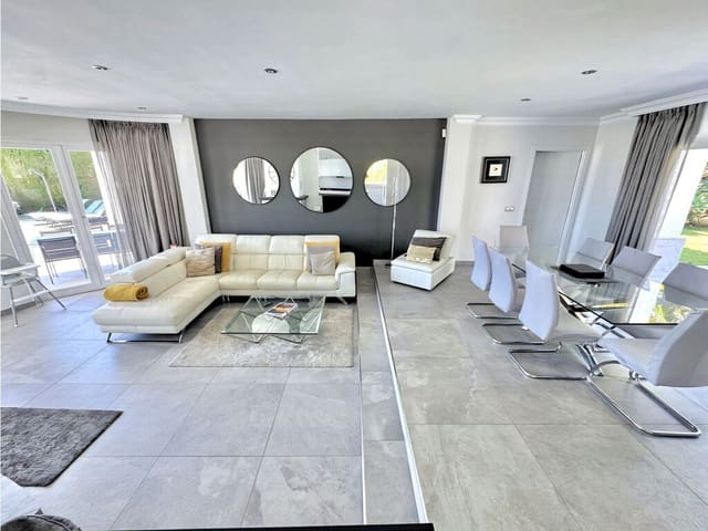 5 Zimmer Villa zu verkaufen in Torrenueva, Mijas mit Pool Garage - 1.595.000 € (Ref: 10123516)