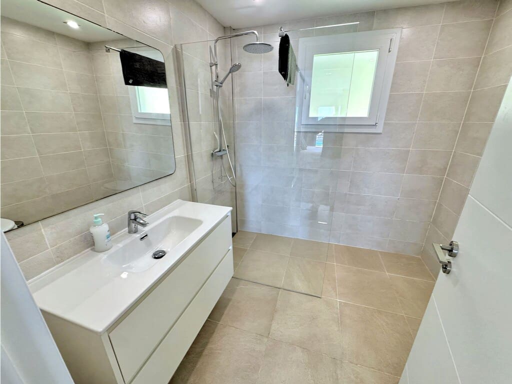 5 Zimmer Villa zu verkaufen in Torrenueva mit Pool Garage - 1.595.000 € (Ref: 10123516)